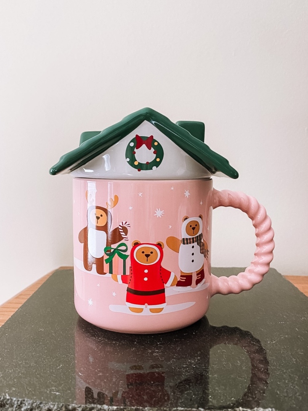 Starbucks Bearista Bear Pink Gingerbread House Mug W/ Lid